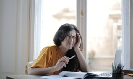 how to relax your jaw? Try these stretching exercise!